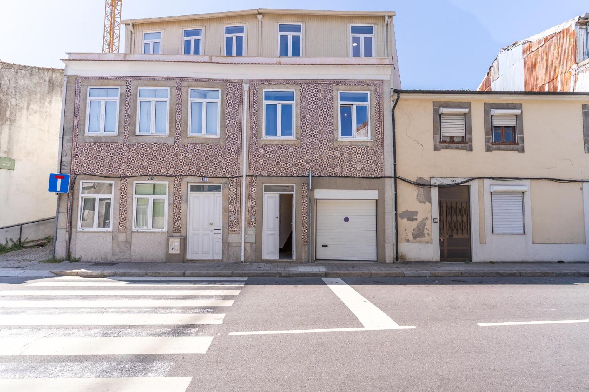 Cozy Nest Hostel Porto Bagian luar foto