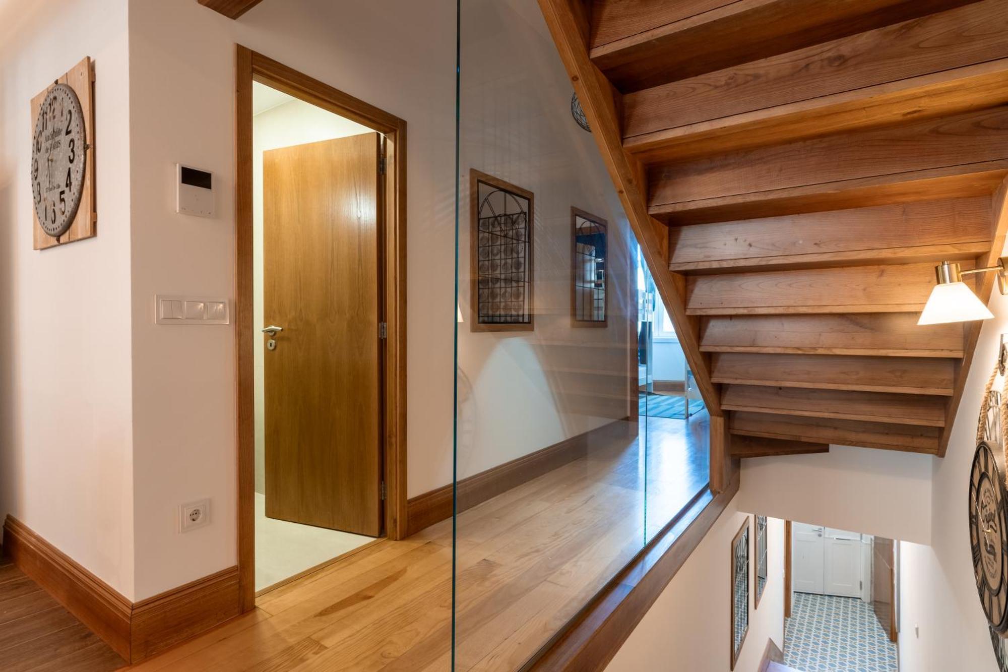 Cozy Nest Hostel Porto Bagian luar foto